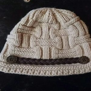 Woven winter hat
